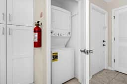 3 Bedrooms/ 2 Bathrooms/ Storey Lake (3111-101PC)