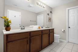 3 Bedrooms/ 3.5 Bathrooms/ Solara (1540 CP)