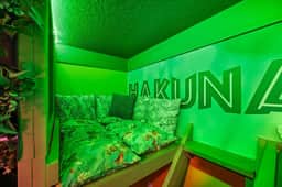 9 Bedrooms / 5 Bathrooms / Storey Lake (2980PL)