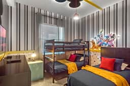 2 Bedrooms / 2 Bathrooms / Storey Lake (3150-404 PC)