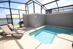 5 Bedrooms/ 4 Bathrooms/ Storey Lake (3131 PP)