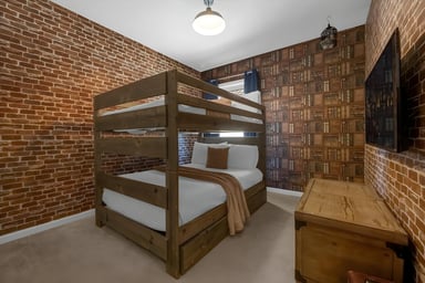 Bedroom 10