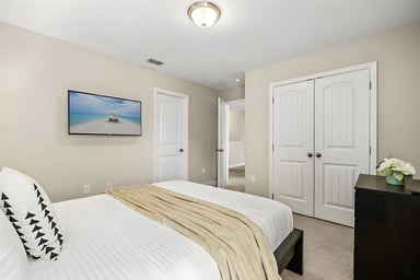 Bedroom 5