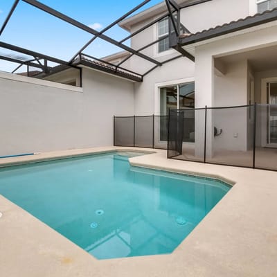 4 Bedrooms / 3 Bathrooms / Champions Gate (1571 SD)