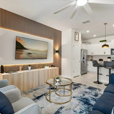 5 Bedrooms/4.5 Bathrooms/ Windsor Island (230 JW)
