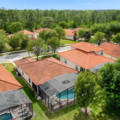 3 Bedrooms/ 2 Bathrooms/ Calabria (9013 MC)