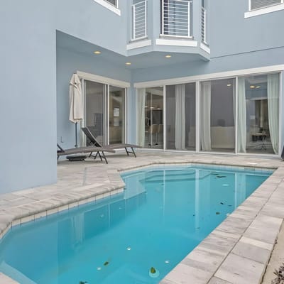 5 Bedrooms/ 5.5 Bathrooms/ Reunion (1492 FC)