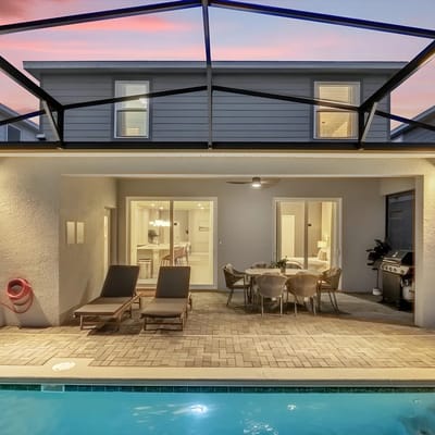 5 Bedrooms/ 5.5 Bathrooms/ Windsor Cay (15835CC)