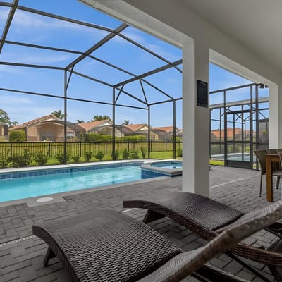 7 Bedroom/ 5.5 Bathroom/ Windsor Island (4069LA)