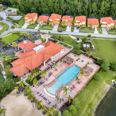 3 Bedrooms / 2.5 Bathrooms / Bella Vida (1030)