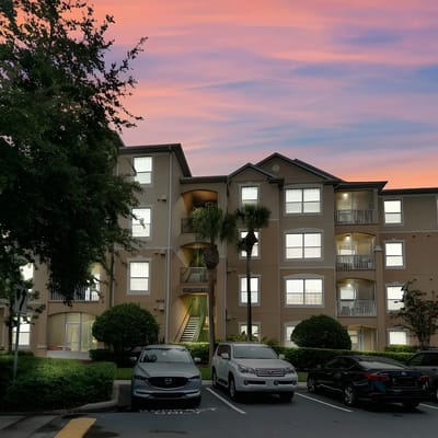 3 Bedroom/ 2 Bathroom Windsor Hills (7675-105 CS)