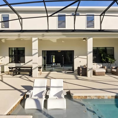 15 Bedrooms / 16.5 Bathrooms / Sonoma (4061SB)
