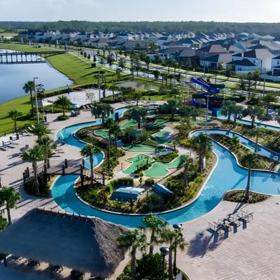 4 Bedrooms/ 3 Bathrooms/ Storey Lake (4820 LS)