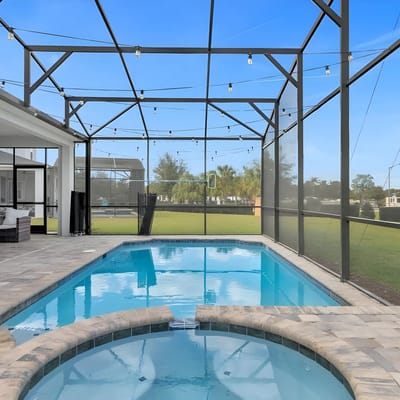 9 Bedrooms / 6 Bathrooms / Solara (8901 CB)