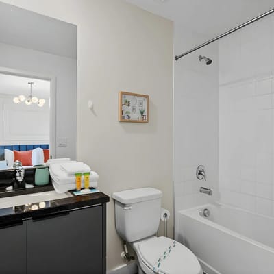 3 Bedrooms/ 3 Baths/ Hub Westside Reserve (3257ED)