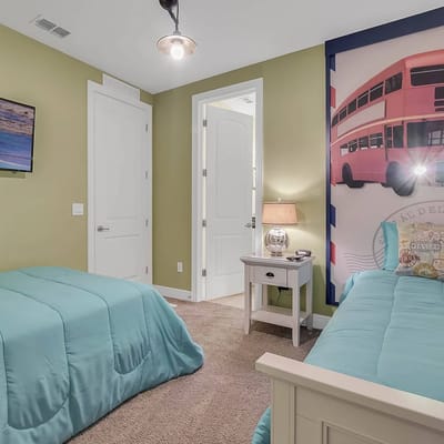 6 Bedrooms / 6.5 Bathrooms / Encore (410 LD)