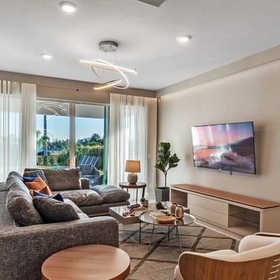 6 Bedrooms/ 6 Bathrooms/ Encore (7767 WD)