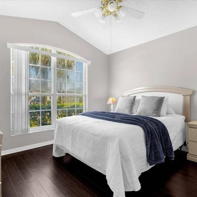 5 Bedrooms/ 4 Bathrooms/ Indian Creek (8056 SD)