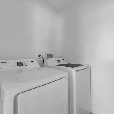 3 Bedrooms / 2 Bathrooms/ Lindfields (3026 BC)