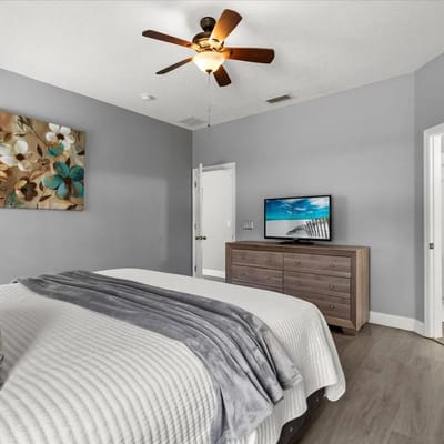 5 Bedrooms/3 Bathrooms/ Hampton Lakes (936 BD)