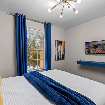 6 Bedrooms/ 5 Bathrooms/ Paradise Palms (8870 CP)