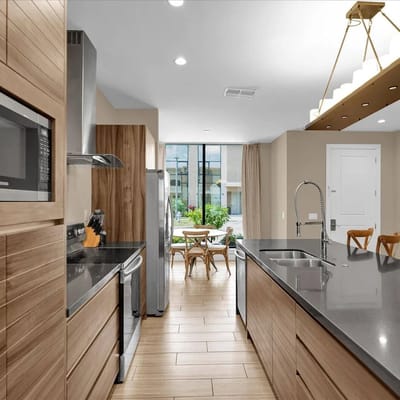 4 Bedrooms / 4.5 Bathrooms/ Magic Village (7472BD)