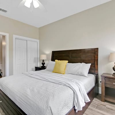 4 Bedrooms/ 3.5 Bathrooms/ Regal Palms (340 MA)