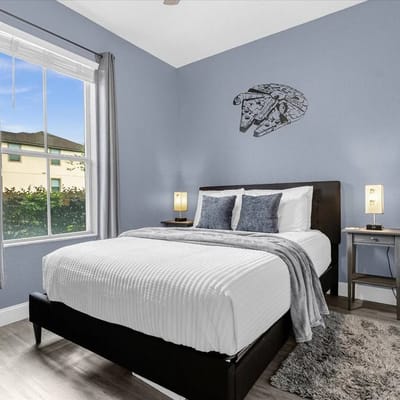 4 Bedrooms/ 3 Bathrooms/ Regal Palms (331 MA)