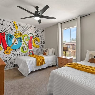 4 Bedrooms/ 3.5 Bathrooms/ Regal Palms (4102 CA)