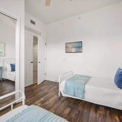3 Bedrooms/ 2 Bathrooms/ Reunion (7509-303MD)
