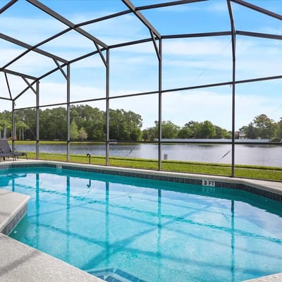 6 Bedrooms / 4.5 Bathrooms Seasons (1270 SB)