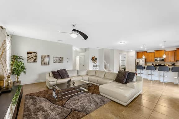 6 Bedrooms / 6 Bathrooms / Champions Gate (1483 RF)