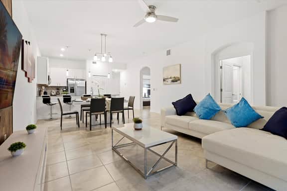 2 Bedrooms/ 2 Bathrooms/ Champions Gate (1053 SS)