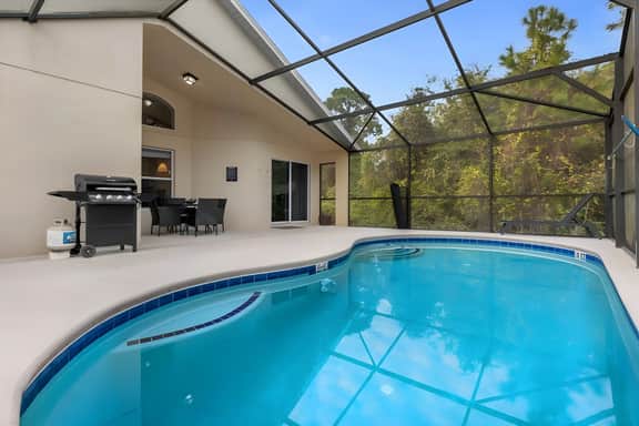 4 Bedrooms / 3 Bathrooms / Veranda Palms (2603 SC)