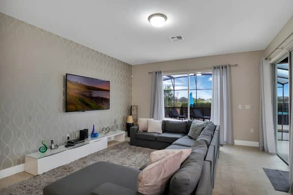 7 Bedrooms/ 5 Bathrooms/ Solterra (4103 OD)