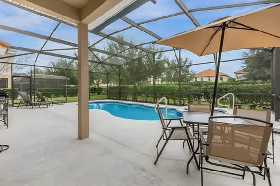 6 Bedrooms / 5.5 Bathrooms / Solterra (4193 OD)