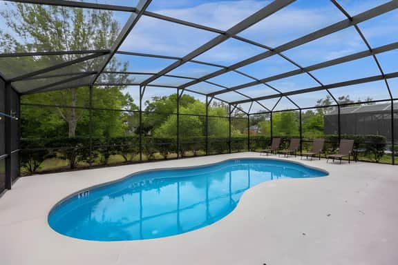 7 Bedrooms / 5 Bathrooms / Solterra (5220 OA)