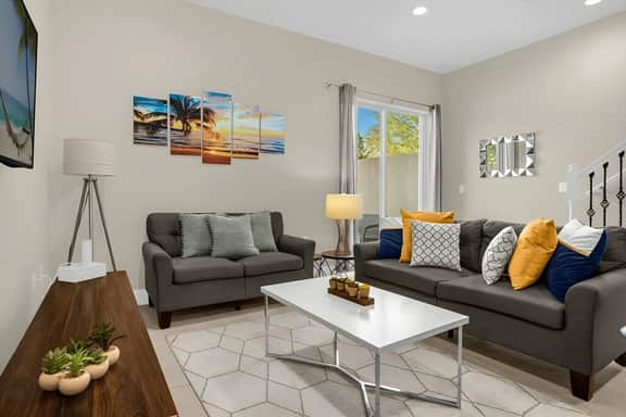 4 Bedrooms / 3 Bathrooms / Summerville (2612 SS)