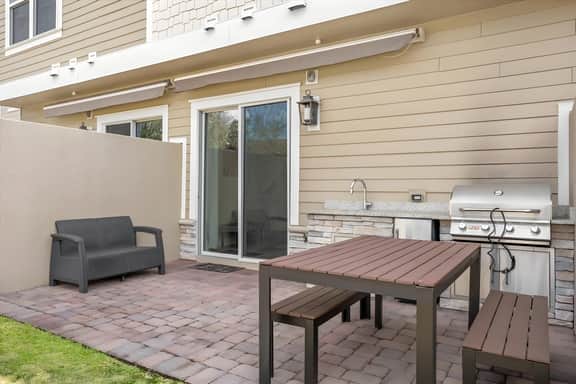 4 Bedrooms / 3 Bathrooms / Summerville (2612 SS)