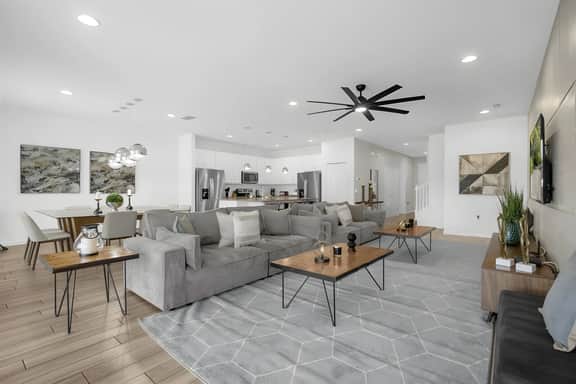 10 Bedrooms/ 8 Bathrooms/ Solterra (5212 OA)