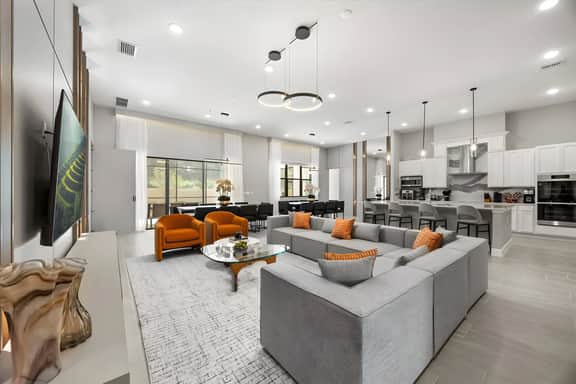 15 Bedrooms / 16.5 Bathrooms / Sonoma (4171SB)
