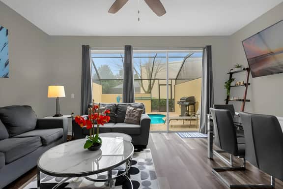 3 Bedrooms/ 3 Bathrooms/ Windsor Hills (7680 FS)
