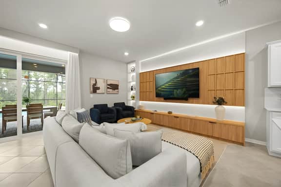 10 Bedrooms / 8 Bathrooms / Windsor Cay (15923CC)