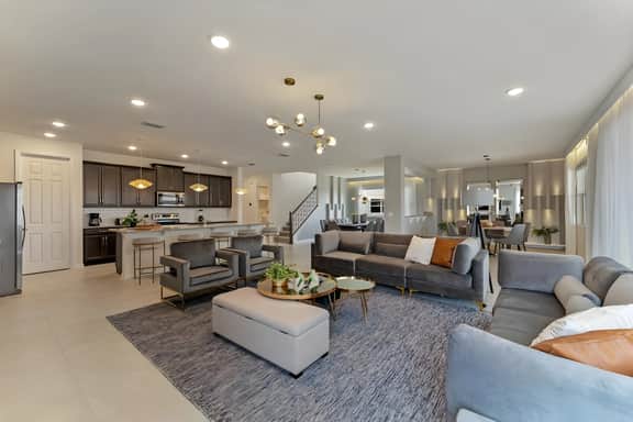 9 Bedrooms/ 6.5 Bathrooms/ Solara Resort (8905 TH)