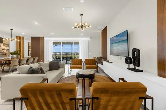 10 Bedroom/ 8 Bathroom Windsor Island (1994 SD)