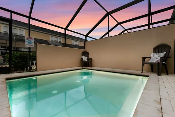 3 Bedrooms / 3 Bathrooms / Windsor Hills (7659SK)