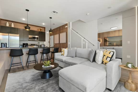 3 Bedrooms/ 3 Baths/ Hub Westside Reserve (3259ED)