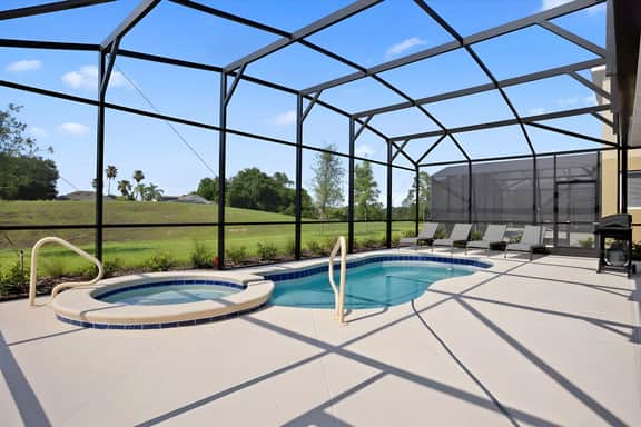 5 Bedrooms/ 4.5 Bathrooms/ Solterra (7869 OR)