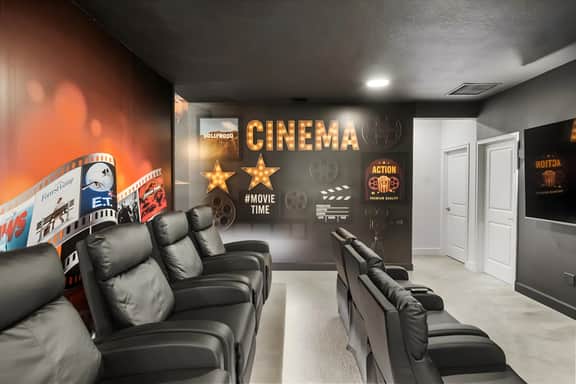 15 Bedrooms / 16.5 Bathrooms / Sonoma (4151SB)