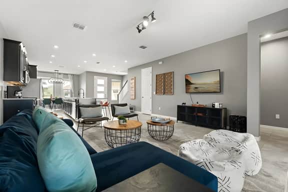 3 Bedrooms/ 3.5 Bathrooms/ Solara (2155CB)